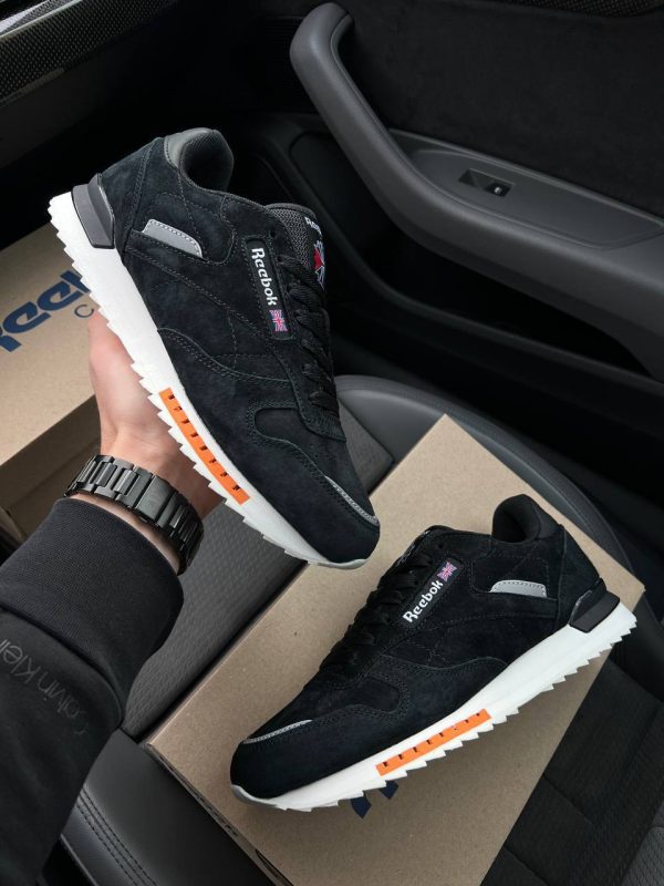 Reebok Classic M Black White