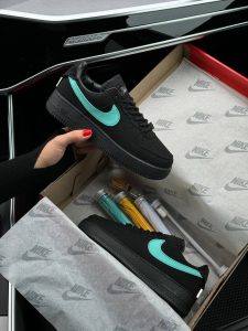 Nike Air Force 1 Low x Tiffany&Co Black Mint