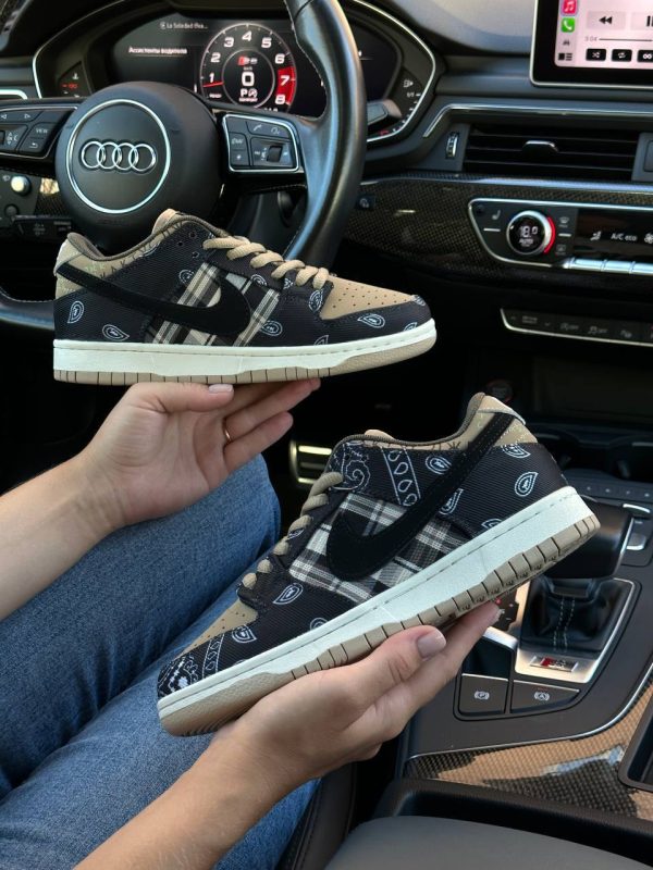Nike SB Dunk Low Travis Scott W - Зображення 3