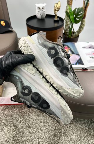 Nike ACG Mountain Fly 2 Low White Olive