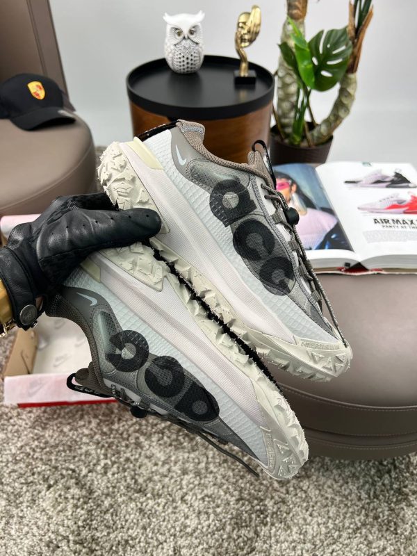 Nike ACG Mountain Fly 2 Low White Olive