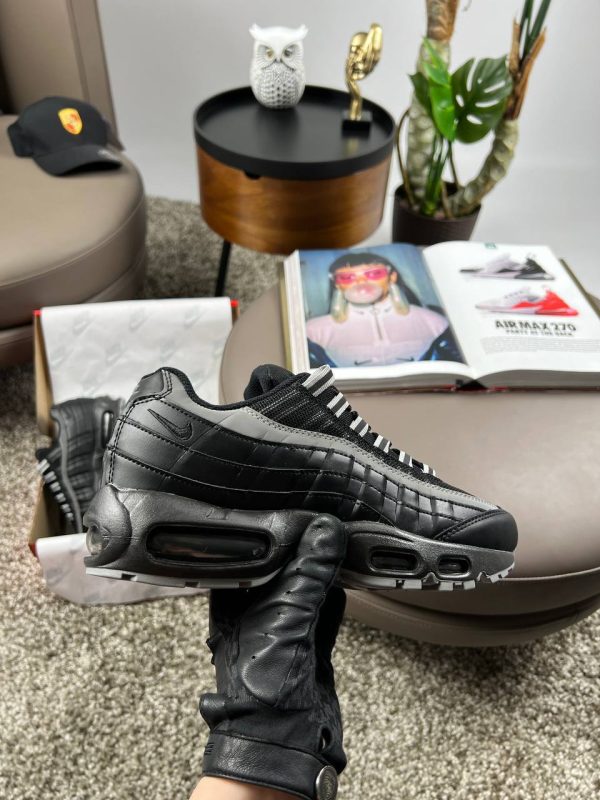 Nike Air Max 95 All Black Grey 41 - Зображення 3