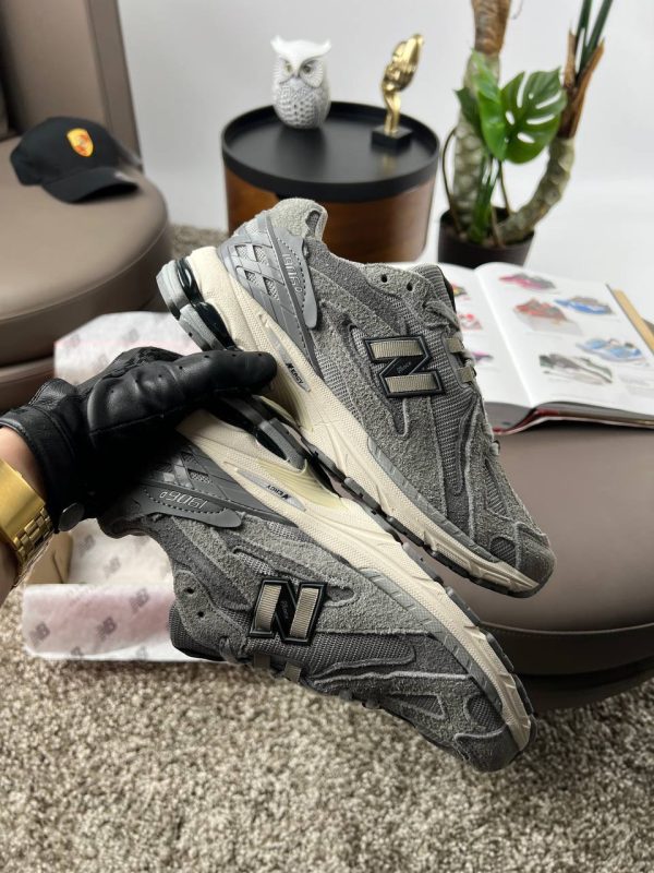 New Balance 1906D Light Grey Beige