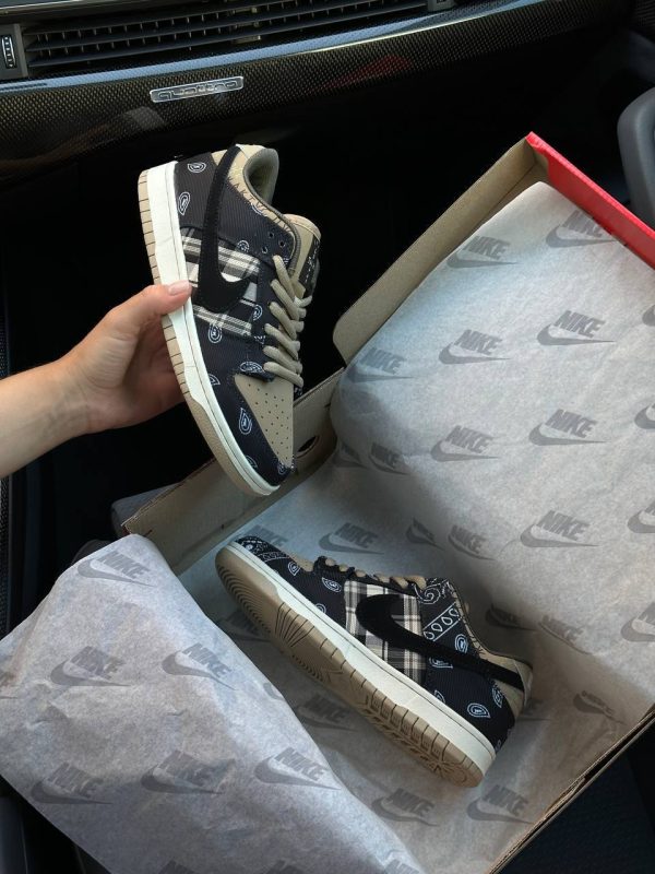 Nike SB Dunk Low Travis Scott W - Зображення 2