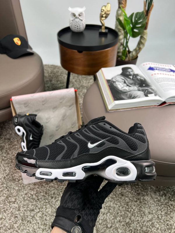 Nike Air Max Plus New Reflektive Black White - Зображення 4