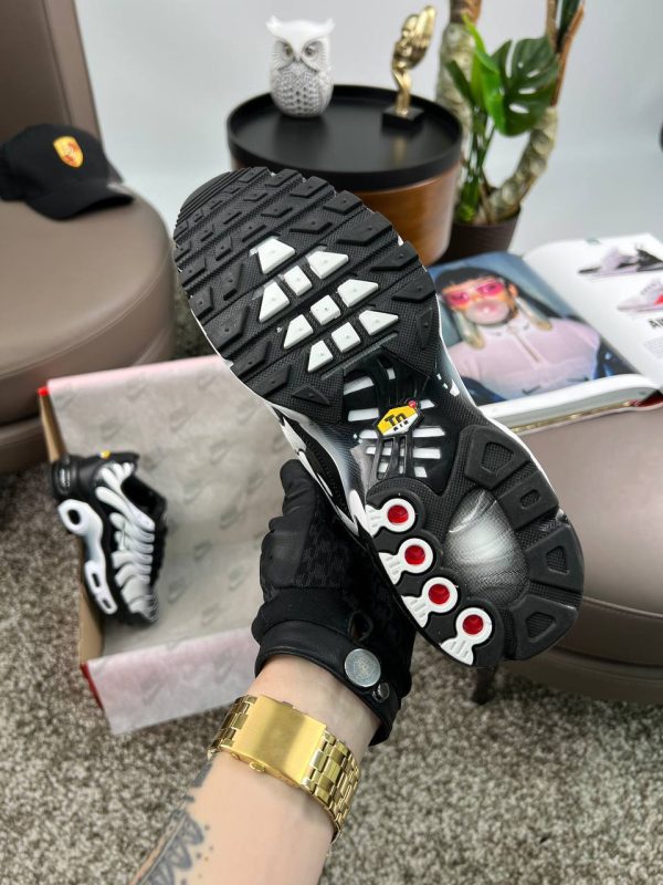 Nike Air Max Plus White Black Gradient - Зображення 6