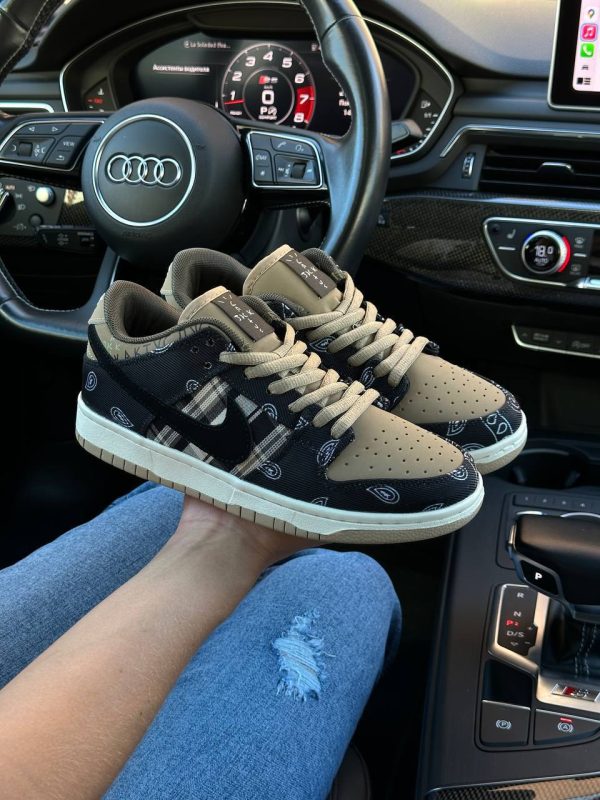 Nike SB Dunk Low Travis Scott W - Зображення 7