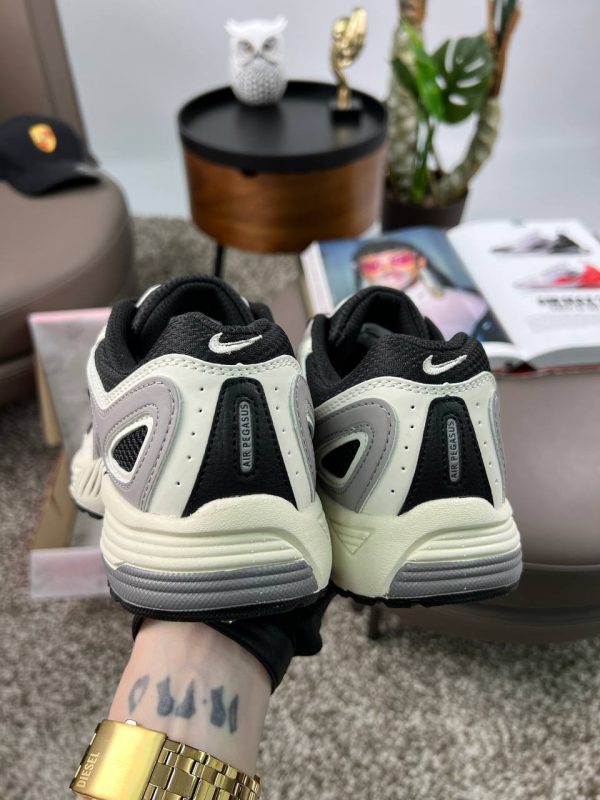 Nike Air Peg 2K5 Beige Grey - Зображення 2