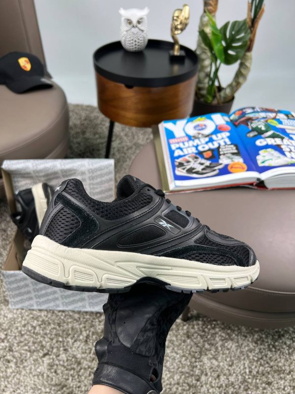 Reebok Premier Trinity KFS Black White - Зображення 3