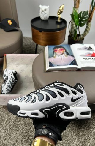 Nike Air Max Plus Drift S White Black