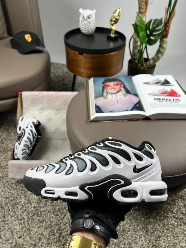 Nike Air Max Plus Drift S White Black