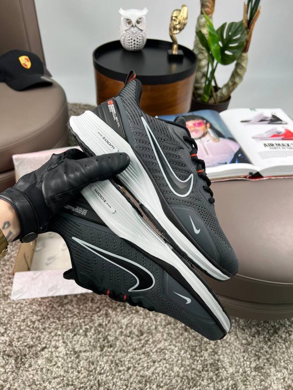 Nike Zoom Winflo Dark Grey