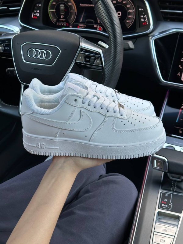Nike Air Force 1 Winter All White - Зображення 6