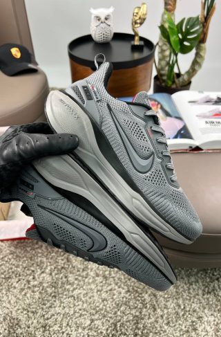 Nike Air Zoom x React Grey