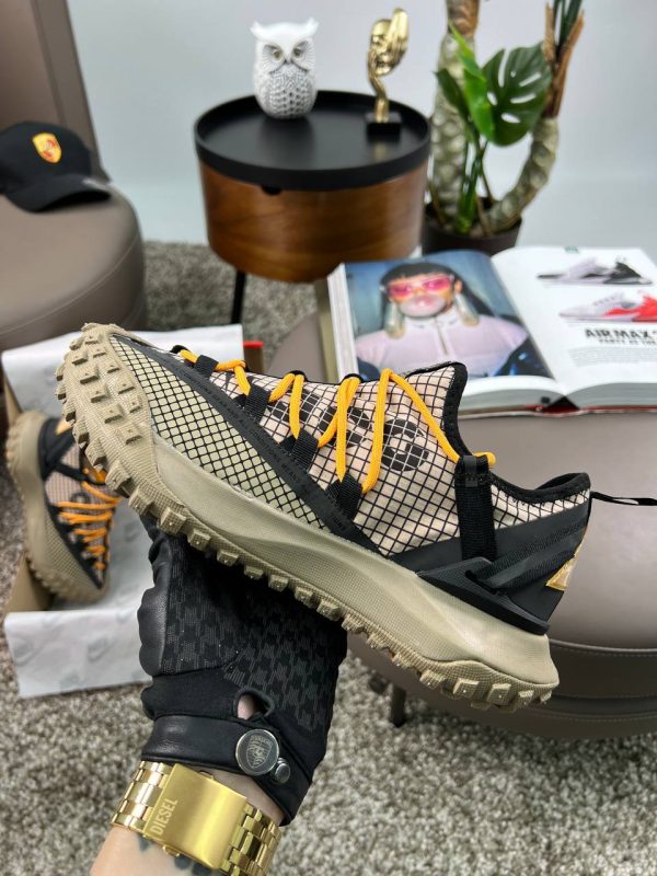 Nike ACG Mountain Fly Low Beige Black - Зображення 9