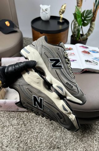 New Balance 1000 Olive Black