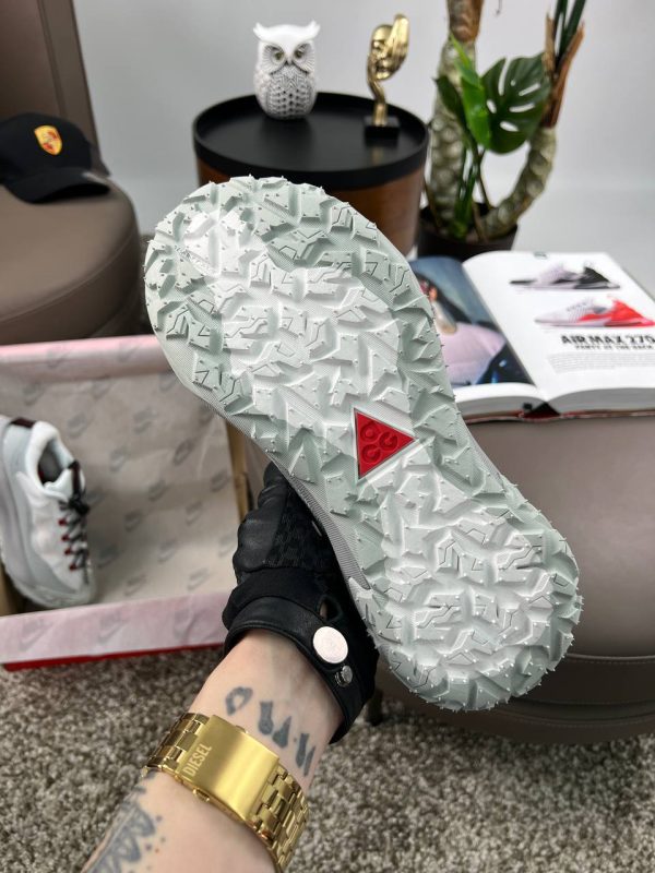 Nike ACG Mountain Fly 2 Low Grey White - Зображення 6