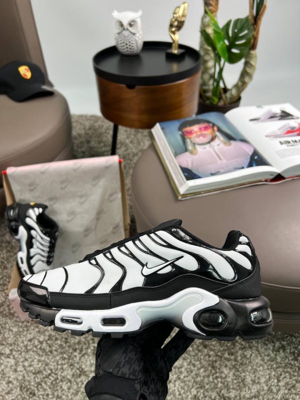 Nike Air Max Plus White Black - Зображення 4