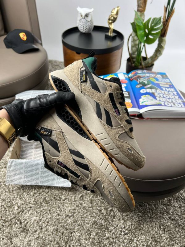 Reebok Classic Leather Hexalite Sand Black Gum