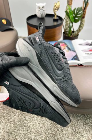 Nike Air Zoom x React Dark Grey