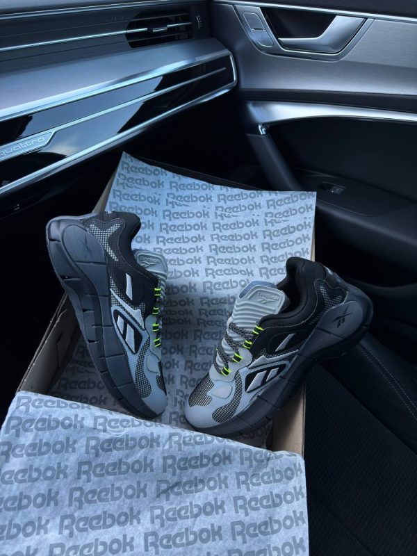Reebok Zig Kinetica || Grey Black