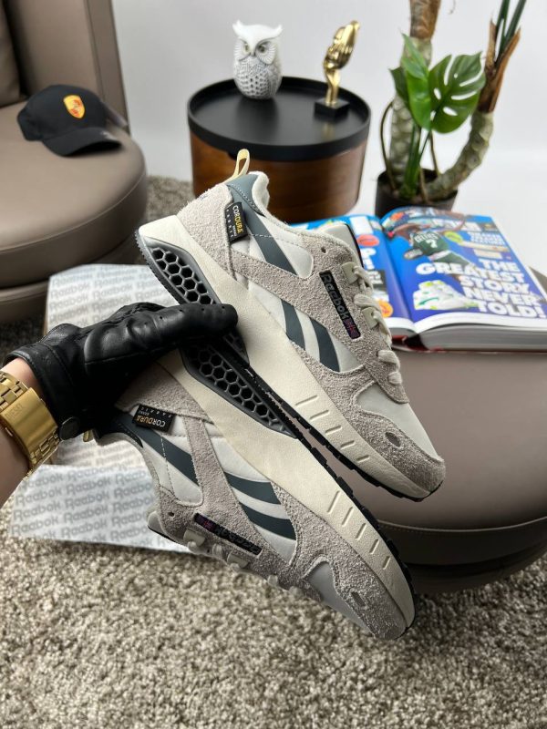 Reebok Classic Leather Hexalite White Grey Beige