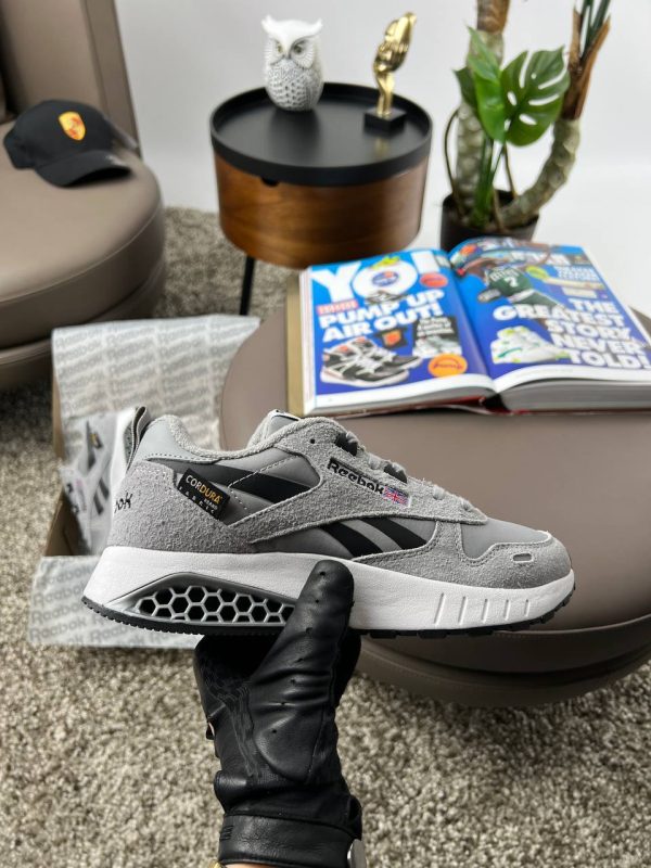 Reebok Classic Leather Hexalite Grey Black White - Зображення 3