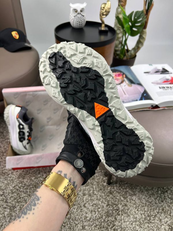 Nike ACG Mountain Fly 2 Low White Black Orange - Зображення 6