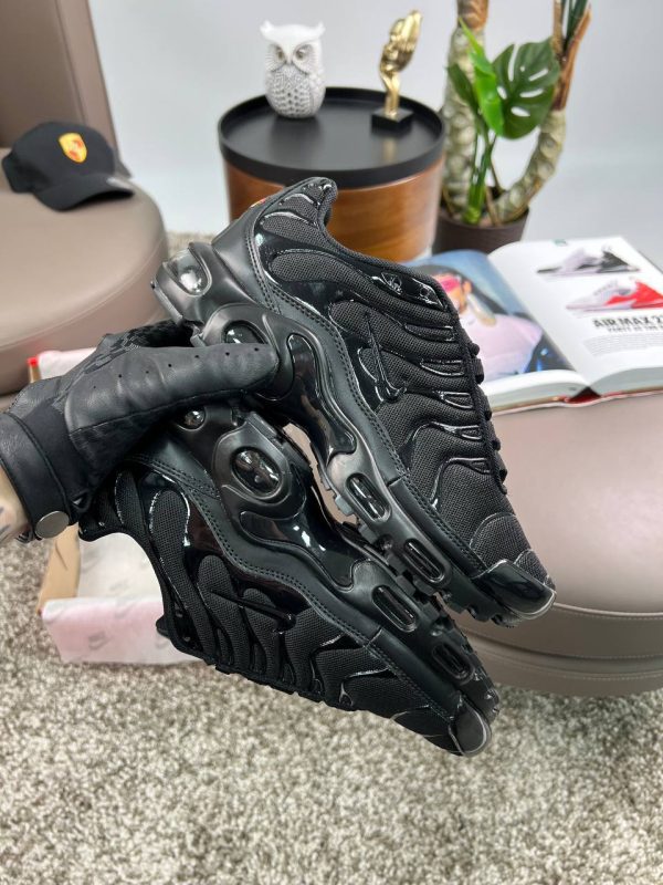 Nike Air Max Plus Triple Black