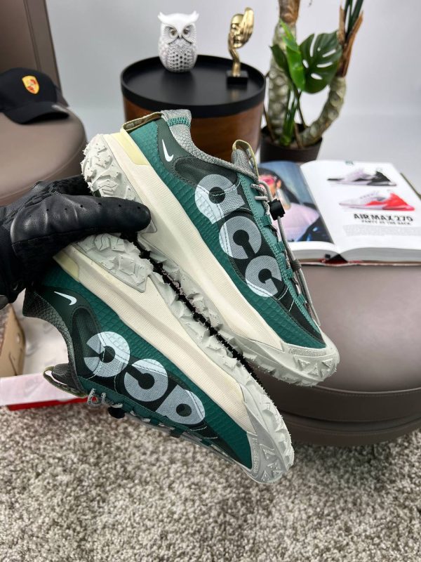 Nike ACG Mountain Fly 2 Low Green Black
