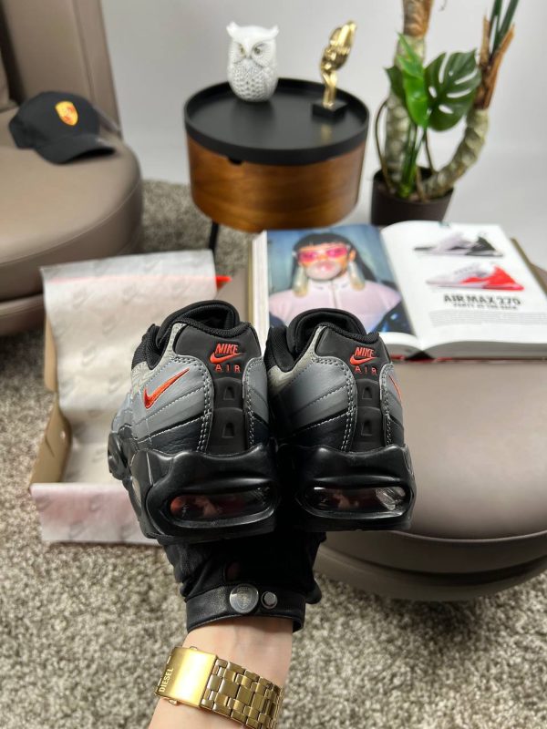 Nike M Air Max 95 PRM Black Grey Orange 41 - Зображення 2