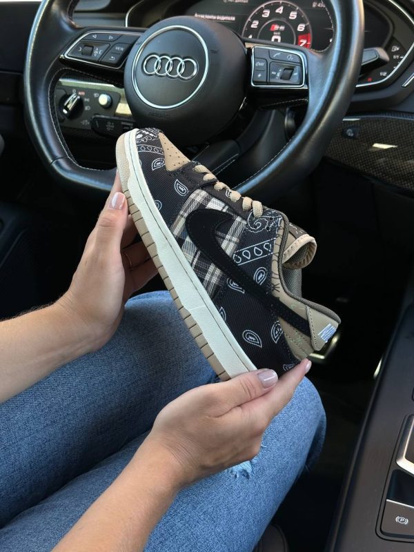 Nike SB Dunk Low Travis Scott W - Зображення 9