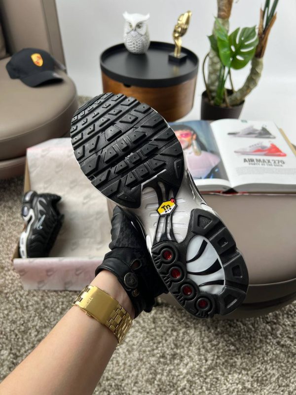 Nike Air Max Tn Plus Black White - Зображення 6