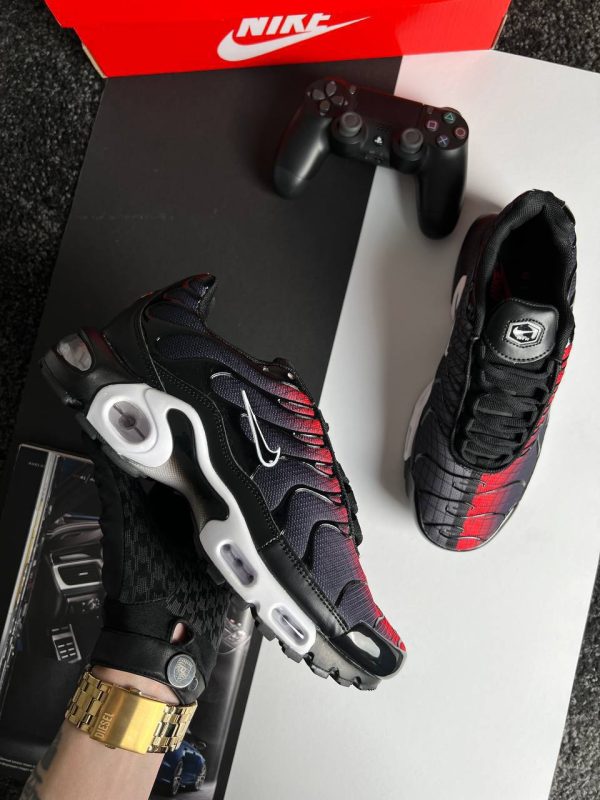 Nike Air Max Plus Black Grey Red - Зображення 9