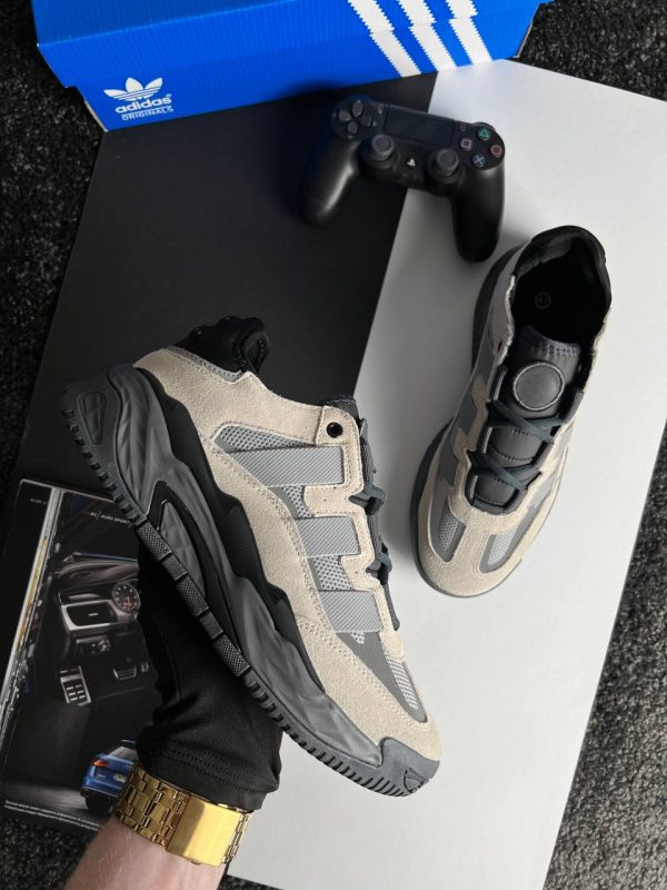 Asics Gel-Kinsei Blast All Black