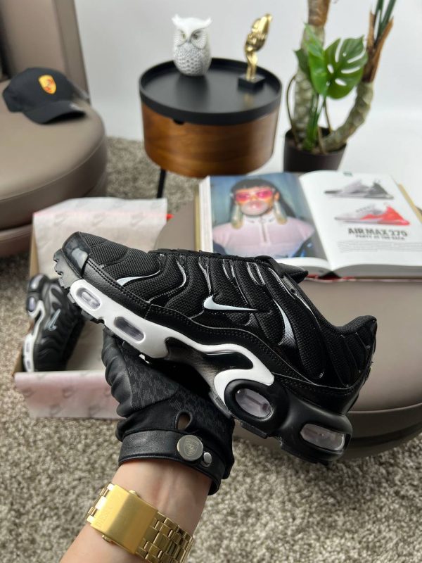 Nike Air Max Tn Plus Black White - Зображення 8