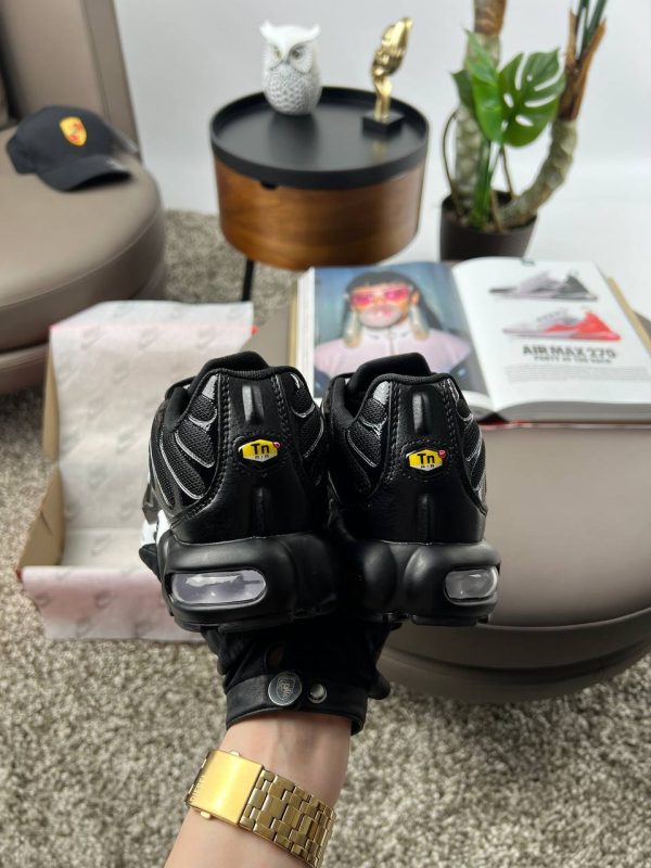 Nike Air Max Tn Plus Black White - Зображення 2