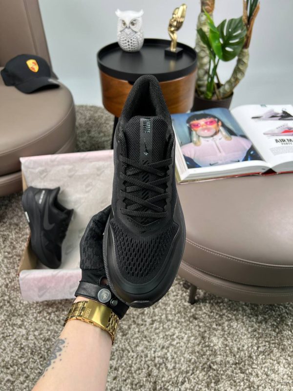Nike Air Zoom Winflo 8 Shield Black Dark Grey - Зображення 5