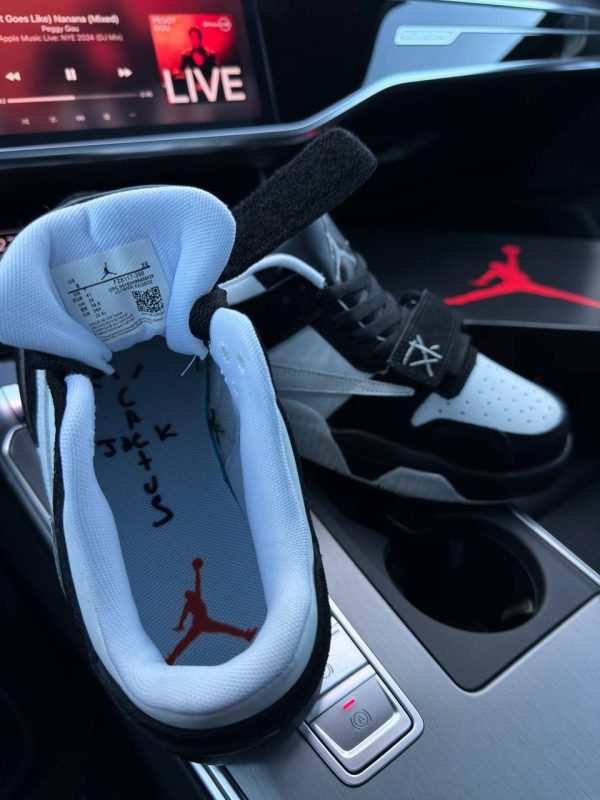 Nike Air Jordan x Travis Scott “Cut The Check” Black White - Зображення 3