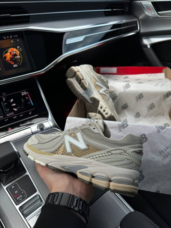 New Balance 860v2 Beige Gold - Зображення 2