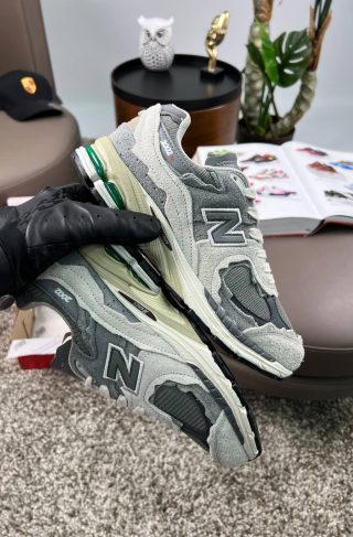 New Balance 2002R N Light Grey Green