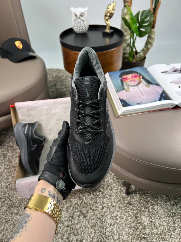 Nike Air Zoom Winflo 8 Shield Black Dark Grey Space - Зображення 5
