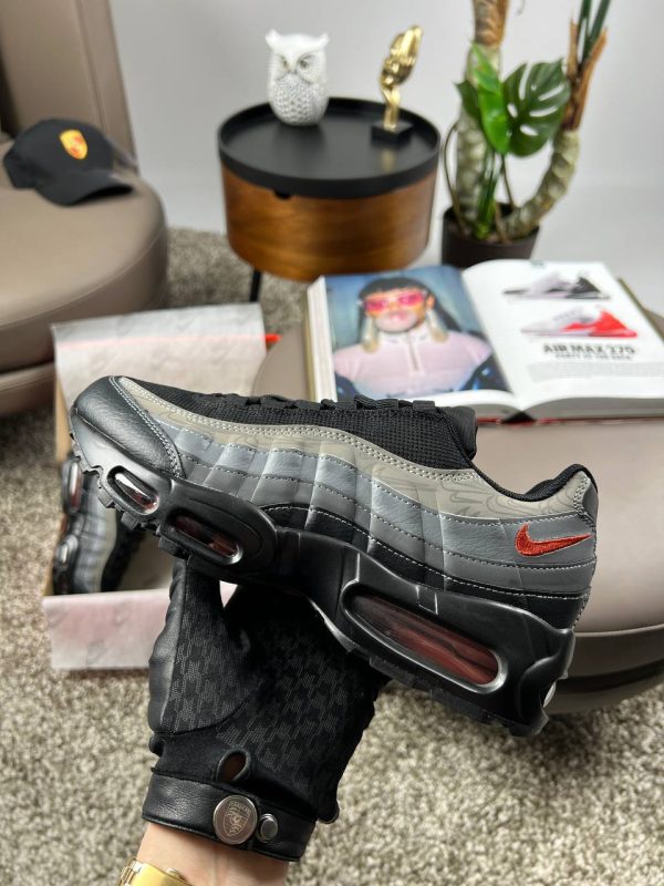 Nike M Air Max 95 PRM Black Grey Orange 41 - Зображення 8