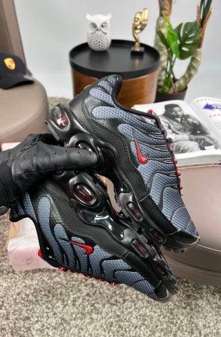 Nike Air Max Plus New Black Grey Red