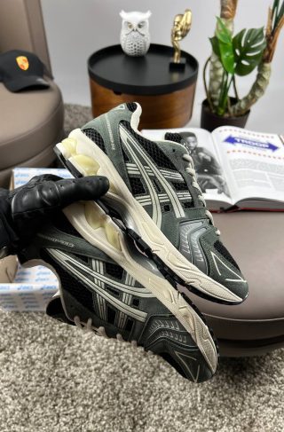 ASICS Gel-Kahana 14 Green Black
